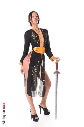 Lia Lin in Istripper set Show Me Your Sword